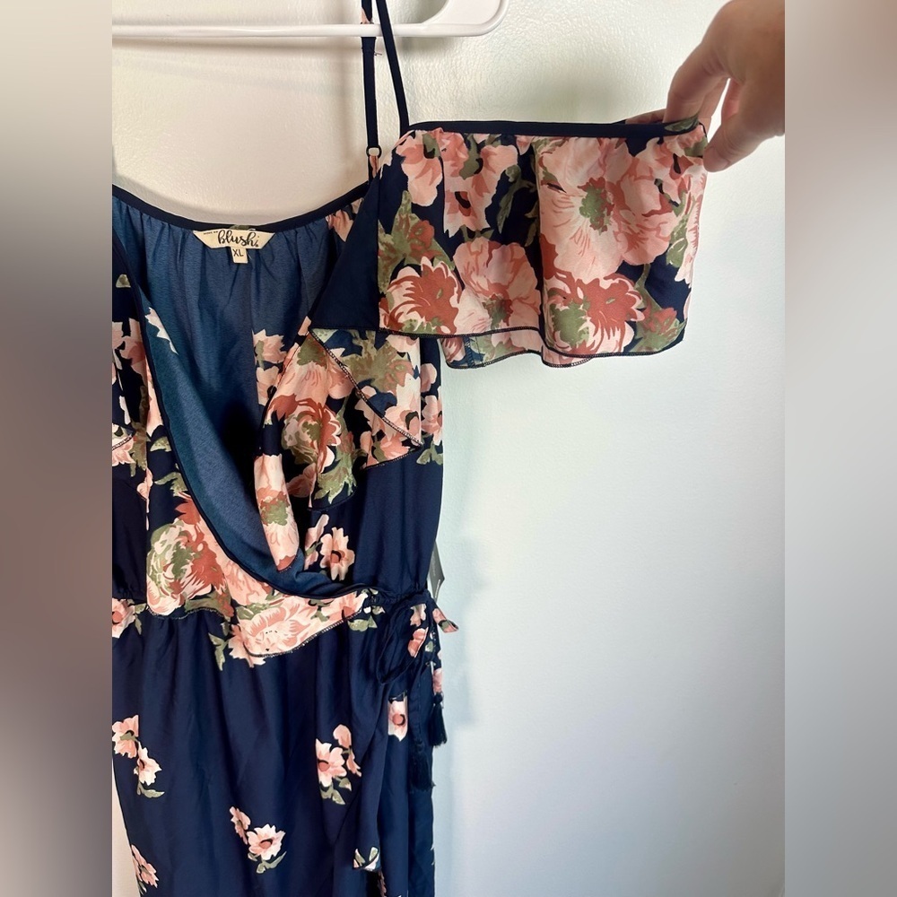 Blush Floral Navy High low Off the shoulder Dress size XL - Picture 9 of 10